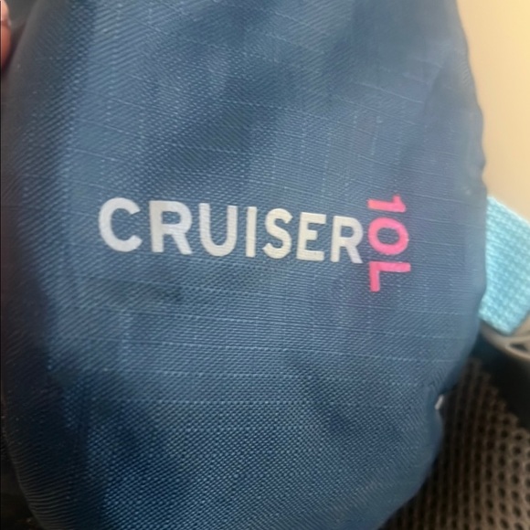 Eddie Bauer Navy Sling Backpack - Picture 4 of 7